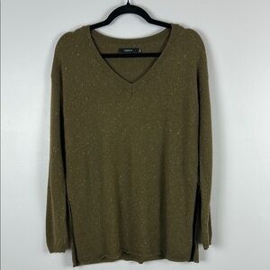 Aritzia Talula Olive Angora Wool Cashmere Blend Knit Pullover Size Small